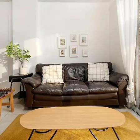 Center Floor Big Balcony 2br Close To The Apartment