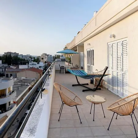 Center Floor Big Balcony 2br Close To The Larnaca