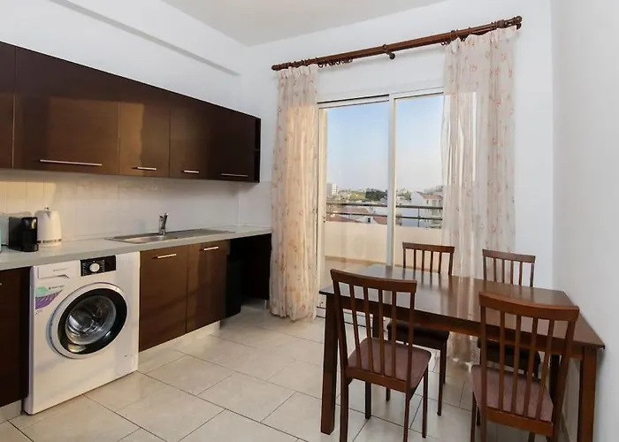 Апартаменты Center Floor Big Balcony 2br Close To The